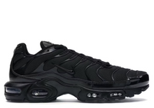 Charger l&#39;image dans la galerie, Nike Air Max Plus Triple Noir (GS)
