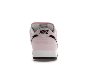 Nike SB Dunk Low Rose en boîte