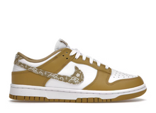 Charger l&#39;image dans la galerie, Pack Paisley Essential Nike Dunk Low Orge
