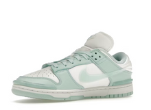 Charger l&#39;image dans la galerie, Nike Dunk Low Twist
