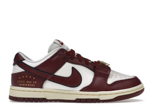 Charger l&#39;image dans la galerie, Nike Dunk Low SE Sisterhood Sail Team Rouge
