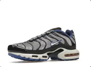 Nike Air Max Plus Social FC