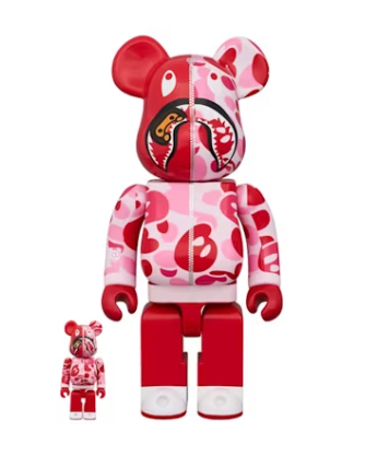 Ensemble Bearbrick x BAPE Baby Milo(R) Camo Shark 100 % et 400 % rose