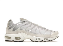 Charger l&#39;image dans la galerie, Nike Air Max Plus Sail Argent Platine Pur
