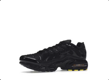 Charger l&#39;image dans la galerie, Nike Air Max Plus Triple Noir (GS)
