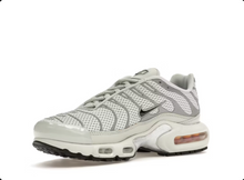 Load image into Gallery viewer, Nike Air Max Plus Light Silver
