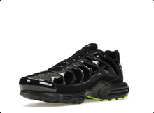 Charger l&#39;image dans la galerie, Nike Air Max Plus Noir Chrome
