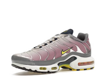 Charger l&#39;image dans la galerie, Nike Air Max Plus Violet Dust Haute Tension
