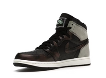 Charger l&#39;image dans la galerie, Jordan 1 Retro High Light Army Rust Shadow Patine
