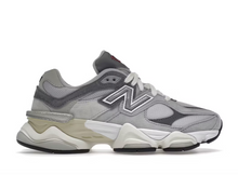 Charger l&#39;image dans la galerie, New Balance 9060 Gris nuage de pluie
