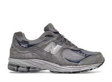 Charger l&#39;image dans la galerie, New Balance 2002R Gore-Tex Marblehead Ombre de lune
