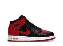 Load image into Gallery viewer, Jordan 1 Mid Bred Text (GS)
