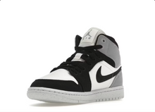 Load image into Gallery viewer, Jordan 1 Mid SE Light Steel Grey
