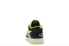 Load image into Gallery viewer, Jordan 1 Low SE Black Cat Volt
