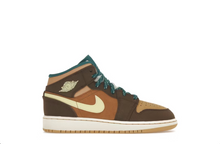 Load image into Gallery viewer, Jordan 1 Mid Cacao Wow (GS)
