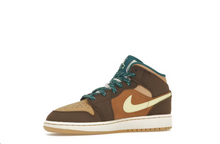 Load image into Gallery viewer, Jordan 1 Mid Cacao Wow (GS)
