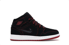 Load image into Gallery viewer, Jordan 1 Mid SE Come Fly With Me
