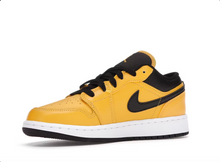 Load image into Gallery viewer, Jordan 1 Low University Gold Black
