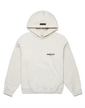 Charger l&#39;image dans la galerie, Sweat à capuche Fear of God Essentials, flocons d&#39;avoine clair
