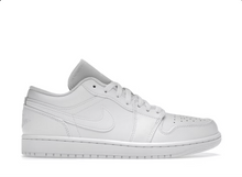 Charger l&#39;image dans la galerie, Jordan 1 Low Triple Blanc
