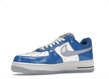 Load image into Gallery viewer, Nike Air Force 1 Low Blue Patent
