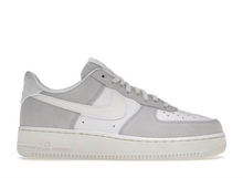 Charger l&#39;image dans la galerie, Nike Air Force 1 Low Sail Teinte Platine
