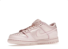 Charger l&#39;image dans la galerie, Nike Dunk Low Prism Rose
