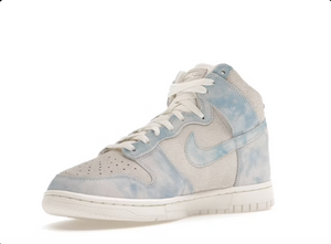 Nike Dunk High SE Bleu Célestine