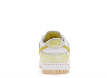 Charger l&#39;image dans la galerie, Nike Dunk Low Jaune Strike
