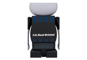 Ensemble Bearbrick x FCRB x MLB (New York Yankees) 100 % et 400 %