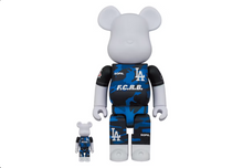 Charger l&#39;image dans la galerie, Ensemble Bearbrick x FCRB x MLB (Los Angeles Dodgers) 100 % et 400 %
