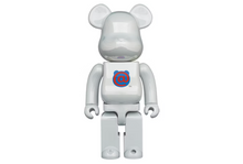 Charger l&#39;image dans la galerie, Bearbrick 20e anniversaire 1er modèle 400 % chrome blanc
