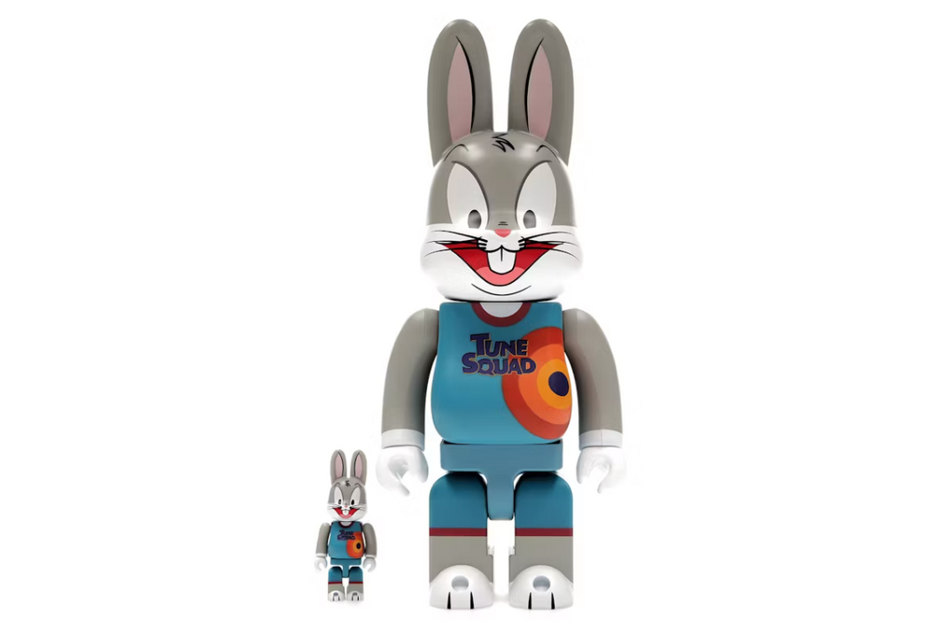 Bearbrick x Space Jam : A New Legacy Rabbrick Bugs Bunny 100 % et 400 % Set Gris