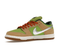 Charger l&#39;image dans la galerie, Nike SB Dunk Low Escargot
