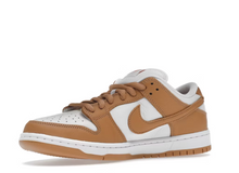 Load image into Gallery viewer, Nike SB Dunk Low Pro ISO Light Cognac
