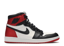 Charger l&#39;image dans la galerie, Wmns air Jordan 1 high og &quot;satin black toe&quot; Taille 7.5W
