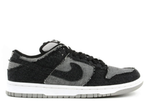 Load image into Gallery viewer, Nike Dunk SB Low Medicom 2 (2004 )  Size 8.5 US
