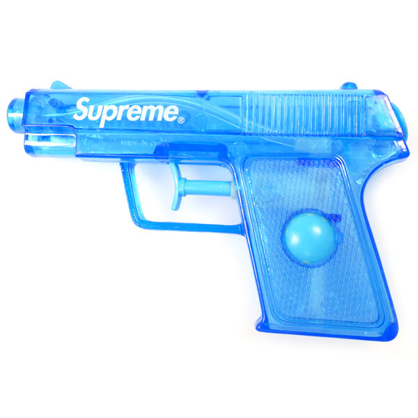 Pistolet à eau suprême bleu (2011)