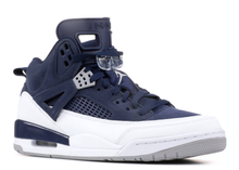 Load image into Gallery viewer, Jordan Spizike Midnight Navy Size 4.5Y
