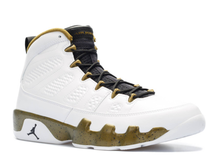 Charger l&#39;image dans la galerie, Statue rétro Jordan 9 (2015) Taille 8,5 US
