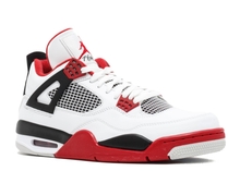 Charger l&#39;image dans la galerie, Jordan 4 Retro Fire Red (2012) Taille 10,5 US
