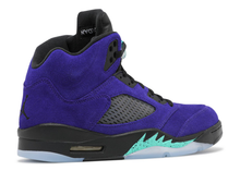 Charger l&#39;image dans la galerie, Jordan 5 Retro Alternate Grape Taille 9 US
