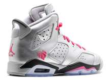 Charger l&#39;image dans la galerie, Jordan 6 Retro Saint Valentin 2014 (GS) Taille 7Y
