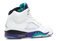 Load image into Gallery viewer, Jordan 5 Retro Grape (2013) Size 9.5 US
