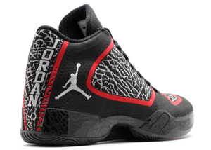 Jordan XX9 Noir Blanc Gym Rouge