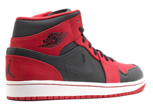 Charger l&#39;image dans la galerie, Jordan 1 Mid Bred (2013)
