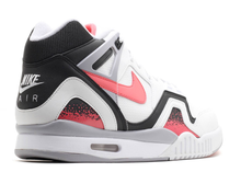 Charger l&#39;image dans la galerie, Nike Air Tech Challenge II Lave chaude (2014)
