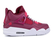 Charger l&#39;image dans la galerie, Jordan 4 Retro Saint Valentin (GS) Taille 7Y
