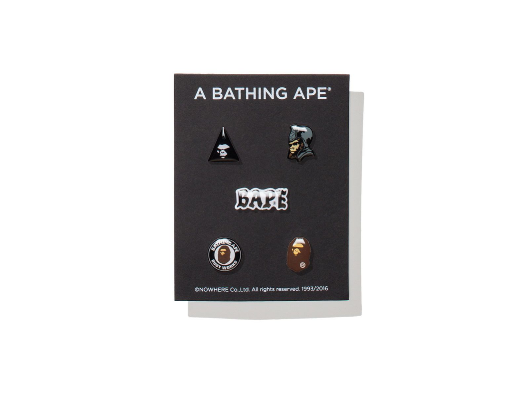 Ensemble de broches BAPE à l'effigie de Bathing Ape