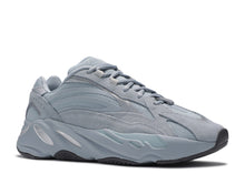 Charger l&#39;image dans la galerie, Yeezy Boost 700 V2 « Bleu Hôpital »
